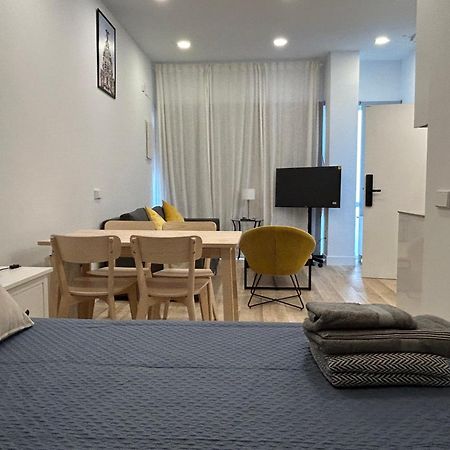Azca-Bernabeu Apartments Madrid Bagian luar foto