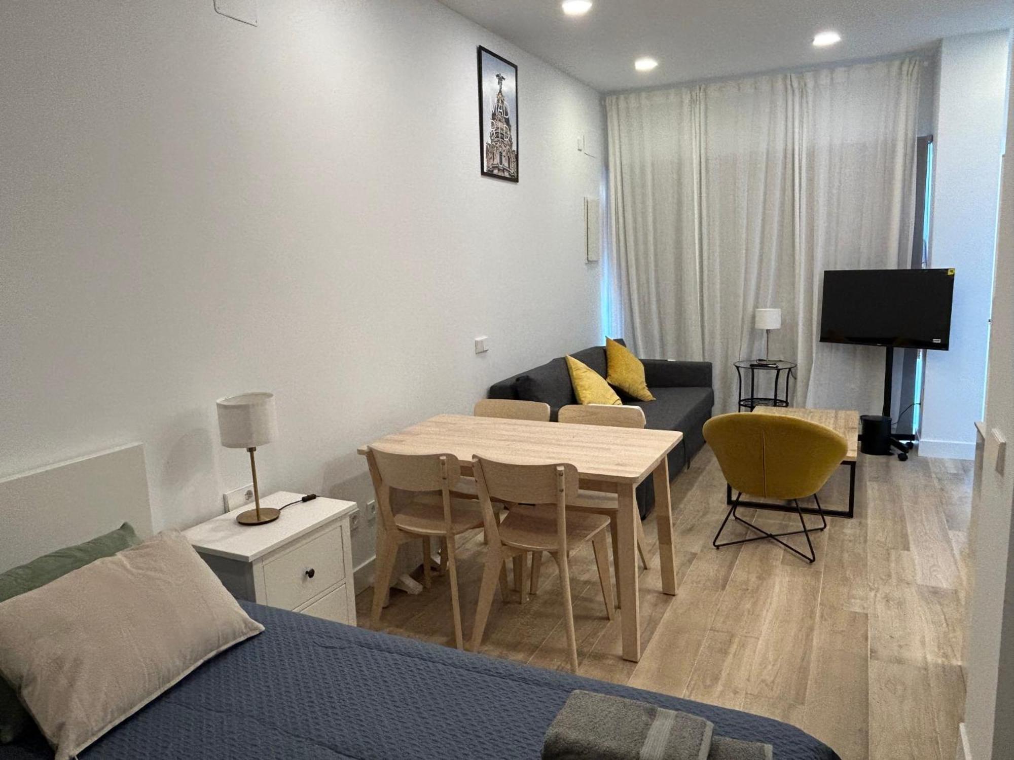 Azca-Bernabeu Apartments Madrid Ruang foto
