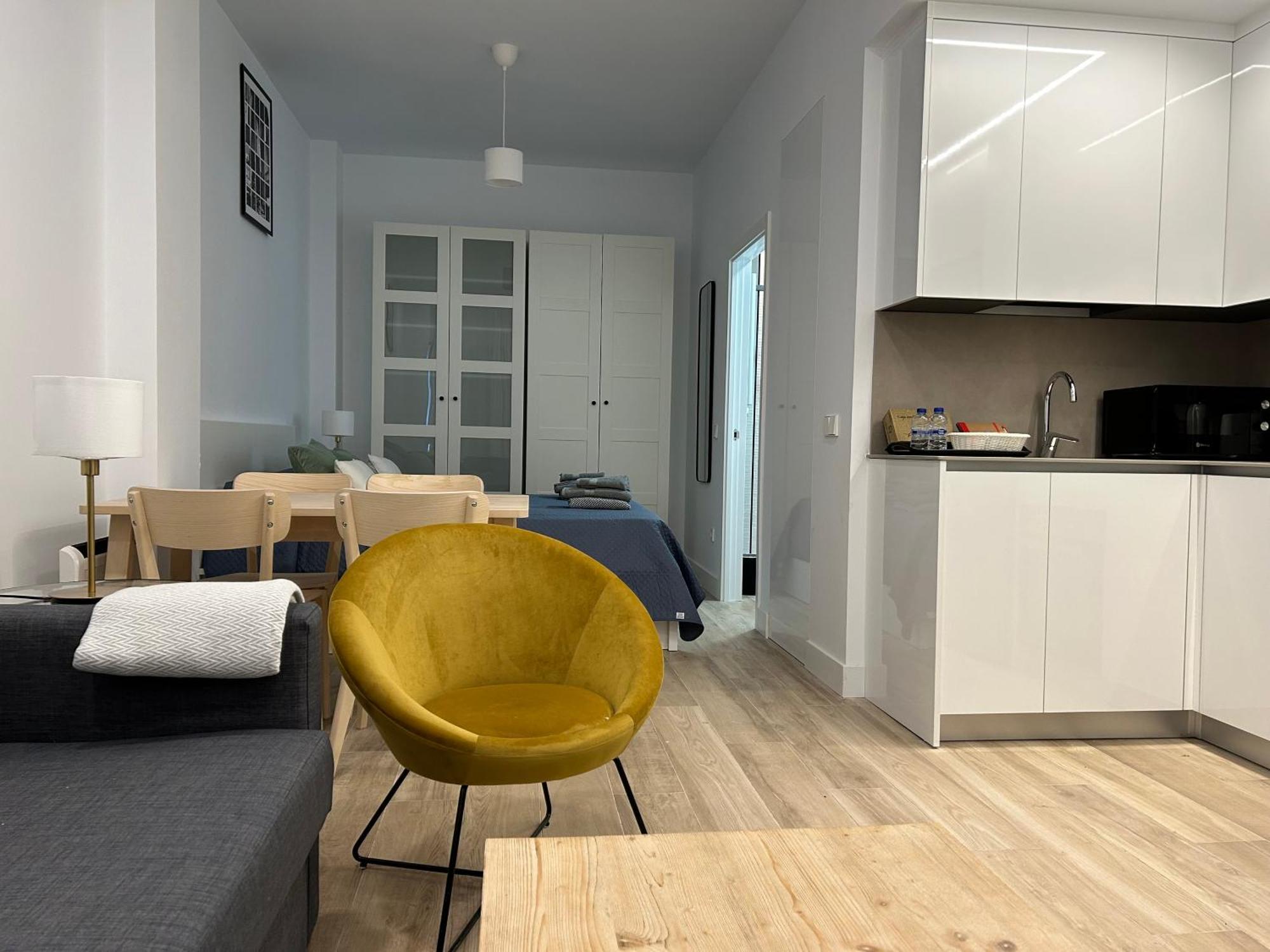 Azca-Bernabeu Apartments Madrid Bagian luar foto
